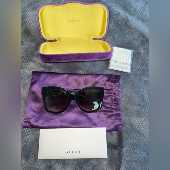 Gucci GG0459S Women Sunglasses Black - Picture 4 of 12